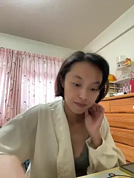 ladypaggy online show from November 27, 6:04 am