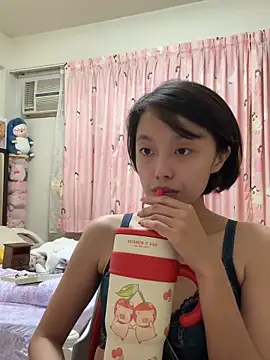 ladypaggy online show from May 1, 2:43 pm