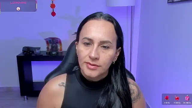 Snapshot of Sara_Charmy chatting on June 27, 12:10 pm Sara Charmy online show from June 27, 12:10 pm