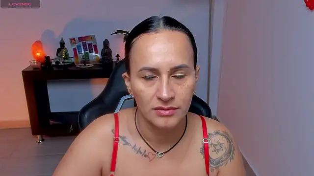 Snapshot of Sara_Charmy chatting on July 4, 10:54 am Sara Charmy online show from July 4, 10:54 am