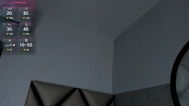 Mitsu Kawii online show from November 7, 1:00 pm