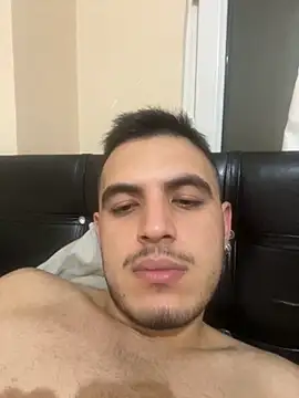 Snapshot of Iamcan_07 chatting on November 1, 10:56 pm Iamcan 07 online show from November 1, 10:56 pm