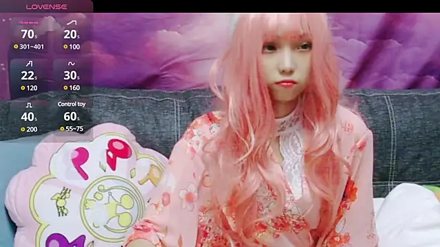 Snapshot of chenenna7 chatting on March 19, 3:51 pm chenenna7 online show from March 19, 3:51 pm