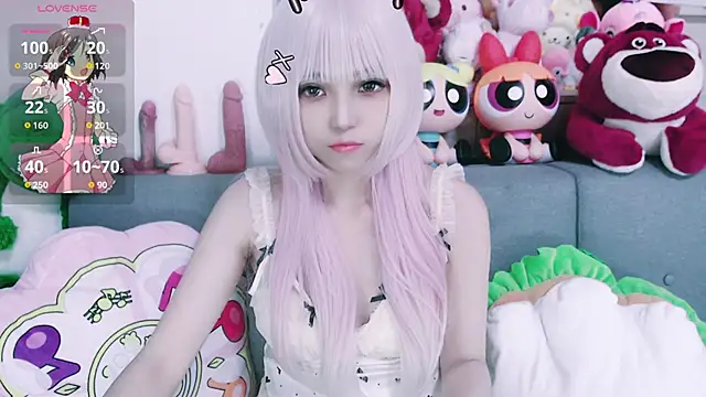 Snapshot of chenenna7 chatting on October 1, 1:50 pm chenenna7 online show from October 1, 1:50 pm