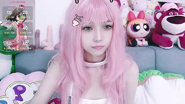 Snapshot of chenenna7 chatting on October 3, 2:03 pm chenenna7 online show from October 3, 2:03 pm