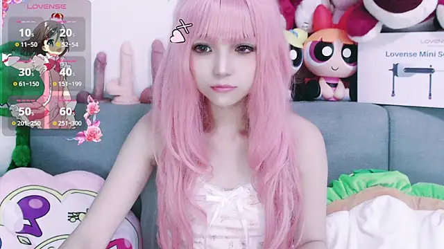 Snapshot of chenenna7 chatting on October 17, 1:57 pm chenenna7 online show from October 17, 1:57 pm