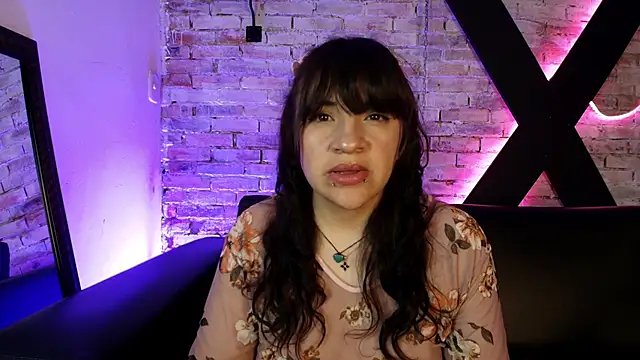 TaraTaylorr online show from March 15, 2:35 am