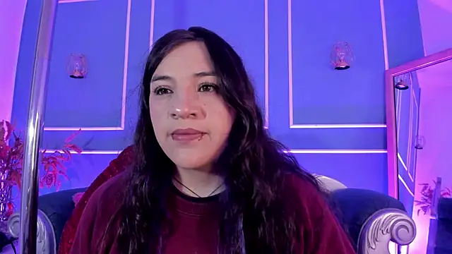 TaraTaylorr online show from January 9, 2:58 am