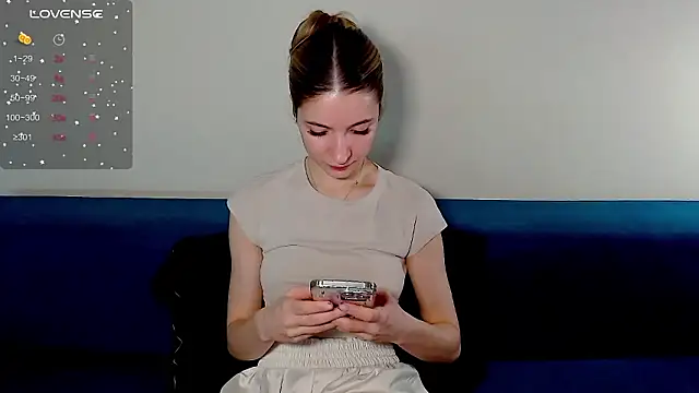 MilaTima online show from March 4, 6:03 pm