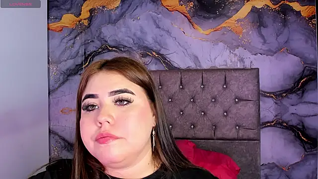 Snapshot of MadissonLee__ chatting on November 26, 7:15 pm MadissonLee online show from November 26, 7:15 pm