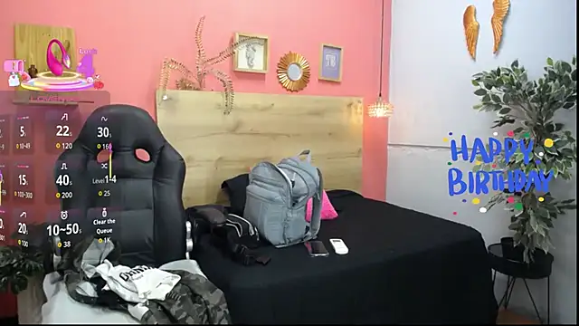 yessila parker online show from January 10, 10:50 am