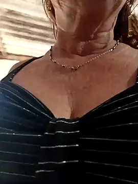 Snapshot of Sexy-Woman-Mature chatting on October 12, 1:21 pm Sexy-Woman-Mature online show from October 12, 1:21 pm