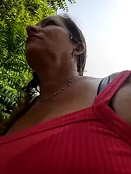 Snapshot of Sexy-Woman-Mature chatting on May 9, 1:38 pm Sexy-Woman-Mature online show from May 9, 1:38 pm