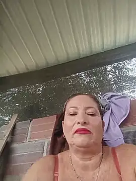 Snapshot of Sexy-Woman-Mature chatting on June 8, 1:33 pm Sexy-Woman-Mature online show from June 8, 1:33 pm
