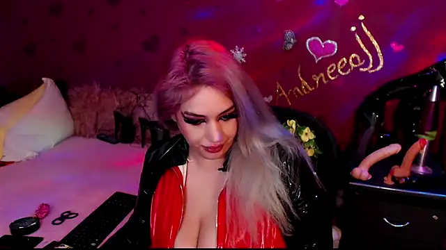 Snapshot of AndreeaJJ chatting on March 19, 5:28 pm AndreeaJJ online show from March 19, 5:28 pm