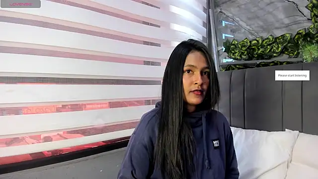 Fernanda liie  online show from September 23, 12:41 pm