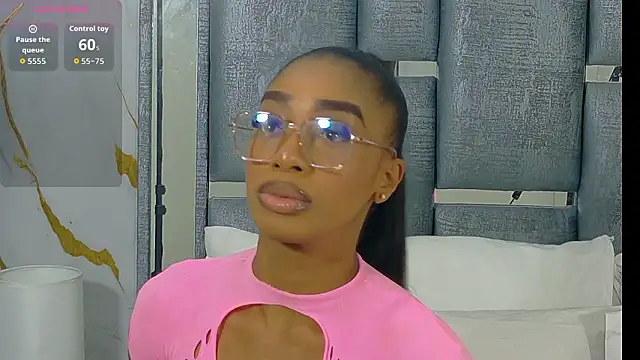 Angelesmith1 online show from February 23, 8:06 pm