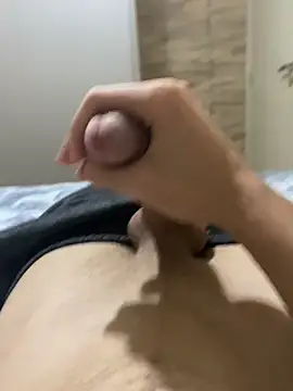 Snapshot of Dj4lma chatting on December 3, 1:02 am Dj4lma online show from December 3, 1:02 am