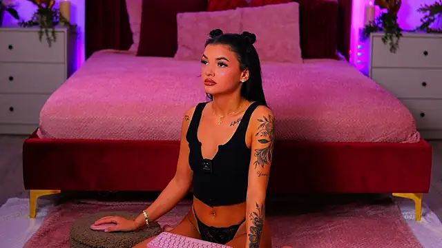 SabrinaSky online show from July 6, 5:04 pm