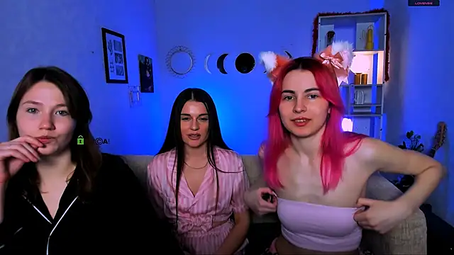 helli belli online show from April 29, 7:20 pm