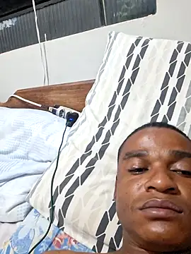 Snapshot of predadorr29 chatting on March 1, 4:58 am predadorr29 online show from March 1, 4:58 am