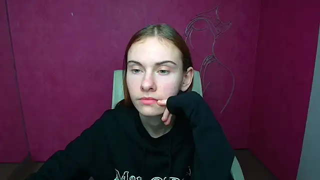 Fiona Night online show from March 10, 5:11 am