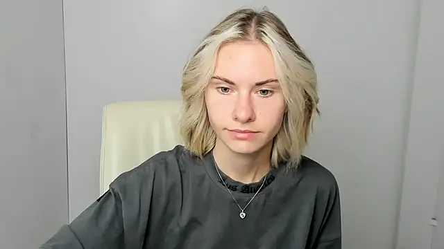 Fiona Night online show from September 15, 5:29 am