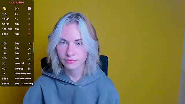 Fiona Night online show from September 17, 5:36 pm