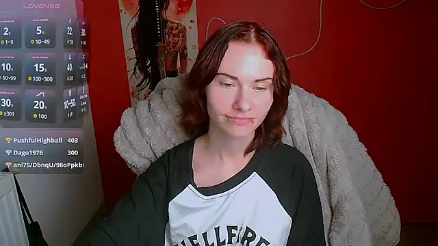 Snapshot of Fiona_Night chatting on July 28, 12:48 pm Fiona Night online show from July 28, 12:48 pm
