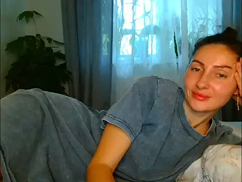 Irina9793 online show from May 21, 6:42 am