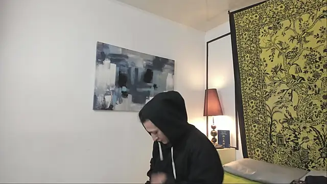 Aria and orien online show from November 27, 11:12 am