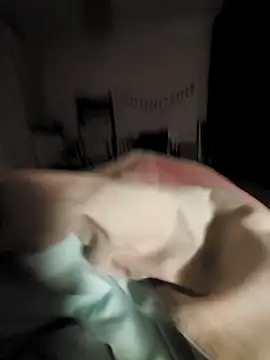 Snapshot of Cazzettostorto99 chatting on October 21, 9:04 pm Cazzettostorto99 online show from October 21, 9:04 pm