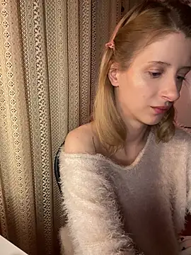 Snapshot of amorearte_m chatting on January 7, 8:44 pm amorearte m online show from January 7, 8:44 pm