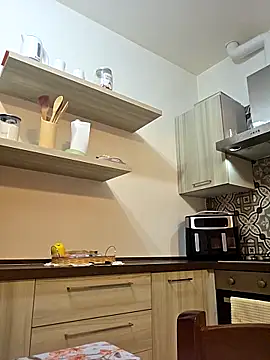 Melody73 online show from November 28, 9:50 pm