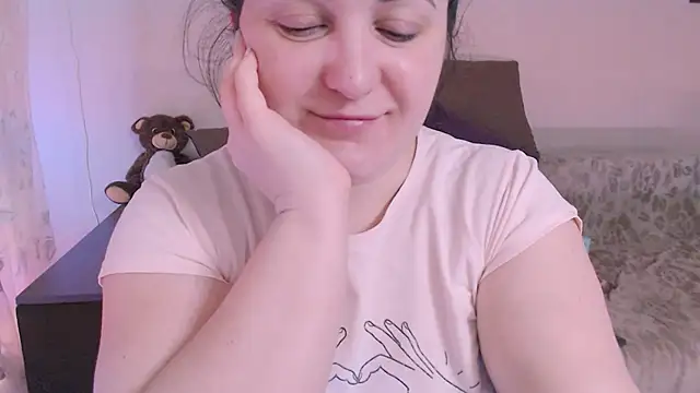 SoftLia online show from February 15, 8:22 pm