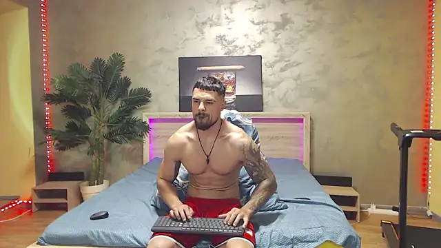 Tiberius hunk online show from June 6, 5:23 am