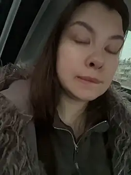 Snapshot of HannaJohnson chatting on November 27, 5:42 am HannaJohnson online show from November 27, 5:42 am