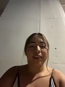 lunaxxx 69 online show from October 26, 1:11 am