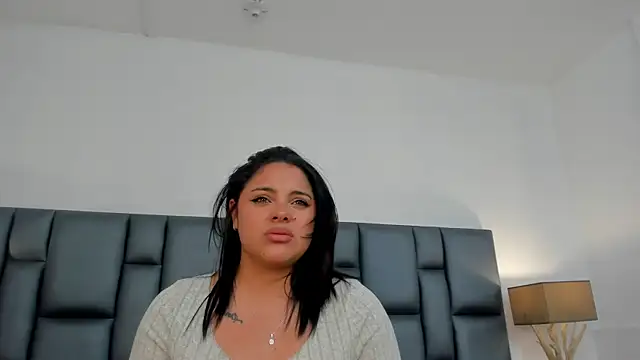 LunaSotto online show from March 13, 5:50 pm