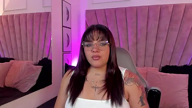 LunaSotto online show from October 28, 8:55 pm