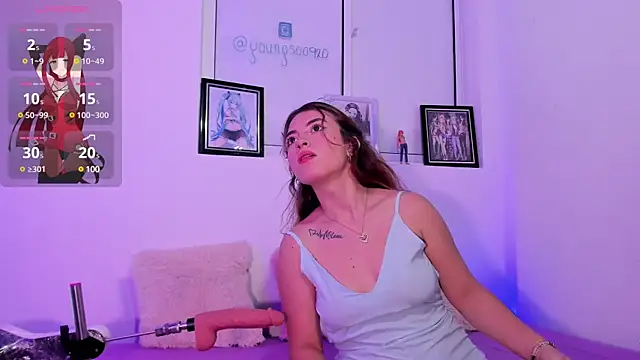 Snapshot of young_jung chatting on March 17, 4:40 am young jung online show from March 17, 4:40 am