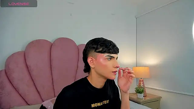 Dylan Turnerr online show from March 6, 9:20 pm