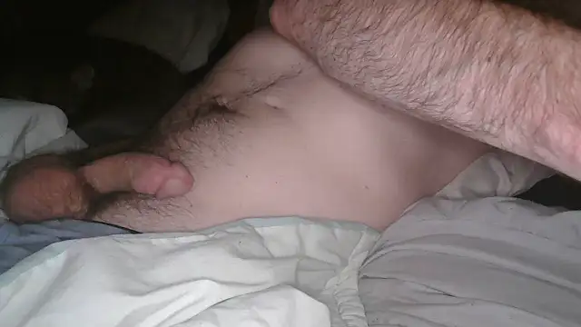 Snapshot of Mac_ThunderCock chatting on October 17, 7:11 am Mac ThunderCock online show from October 17, 7:11 am