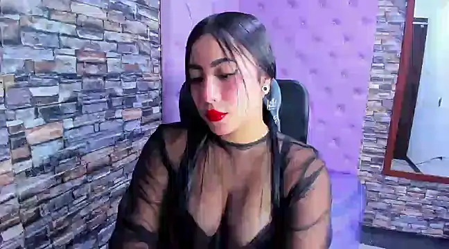 Snapshot of Sofia_Daemon chatting on March 6, 7:10 pm Sofia Daemon online show from March 6, 7:10 pm