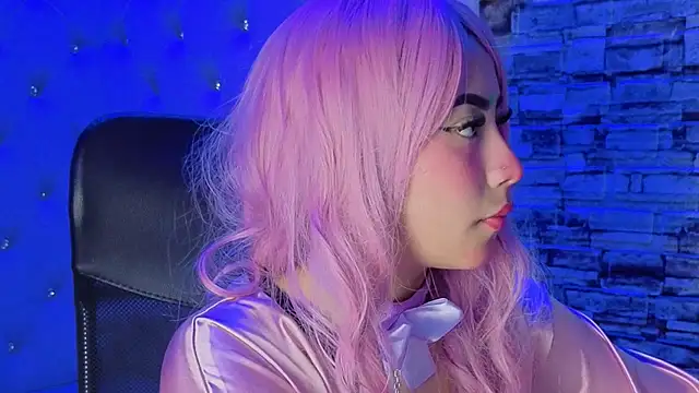 Snapshot of Sofia_Daemon chatting on October 30, 3:52 am Sofia Daemon online show from October 30, 3:52 am