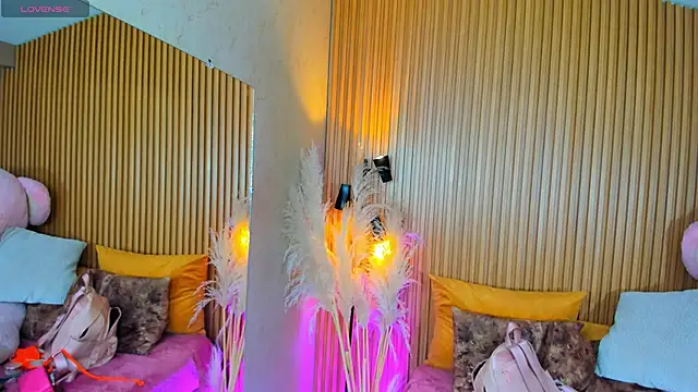 AlexiaAbbey online show from June 19, 7:06 pm