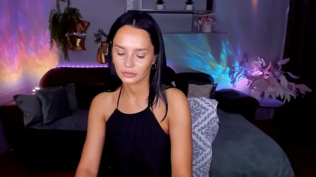 Snapshot of DanaSincere chatting on June 12, 4:44 am DanaSincere online show from June 12, 4:44 am