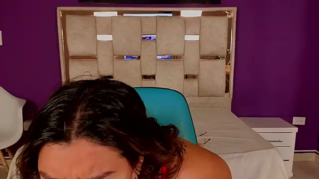 emilyy cooperr online show from July 9, 12:20 pm