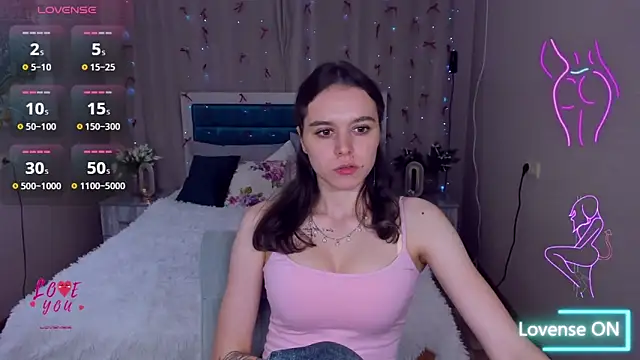 EmelyMason online show from June 4, 5:57 am