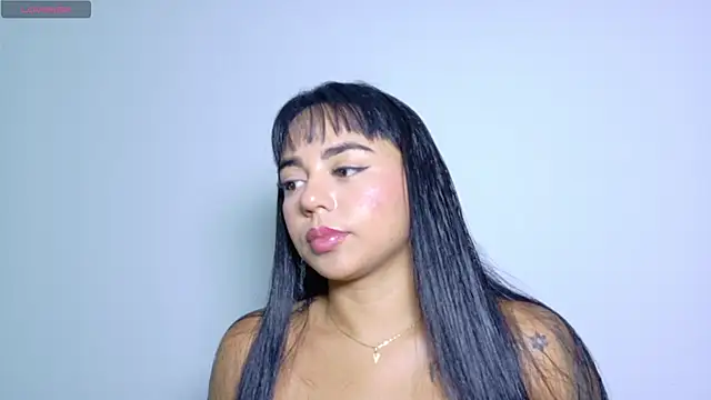 AGATHASMITH5 online show from June 18, 11:31 pm